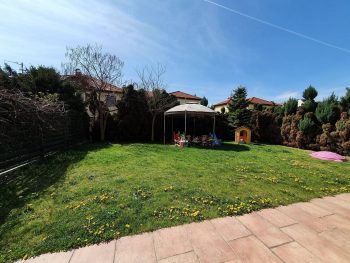 Żłobek Diamentowy Pałac Muchobór Wielki Wrocław ogród 3